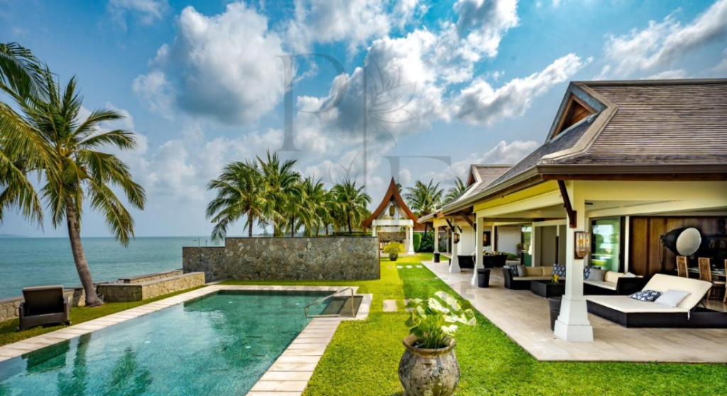 Beachfront Estate Villas